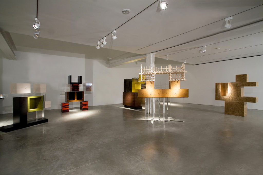 2007 exhibition sottsass install 3