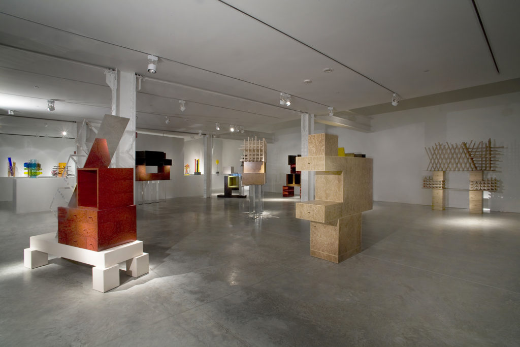 2007 exhibition sottsass install 4