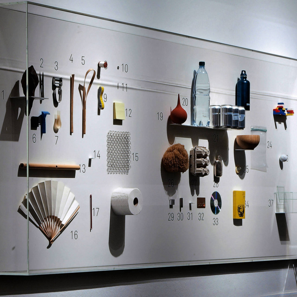 2010 exhibition essence of things 1