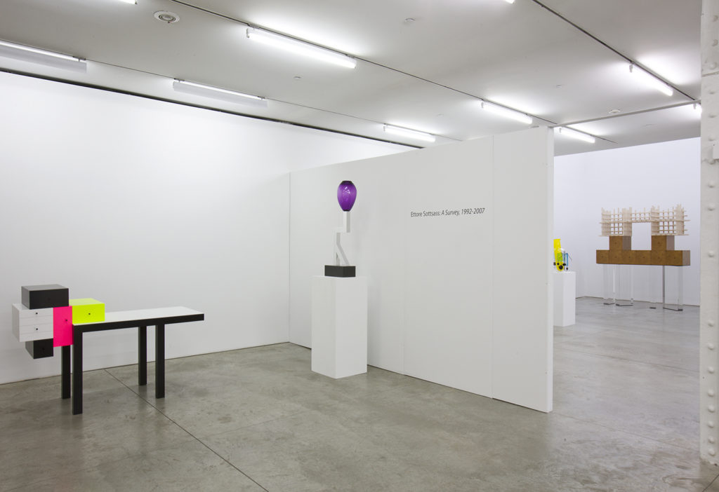 2012 exhibition fb sottsass install 1