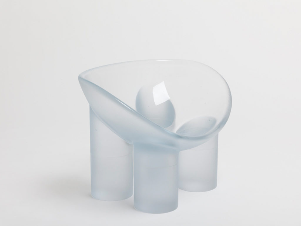 Toogood_Roly-Poly_Chair_Water_02_sm_new