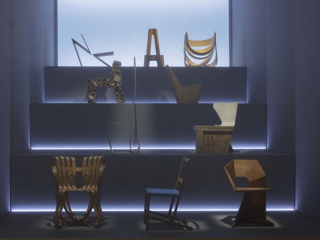2022 exhibition mudac a chair and you installation 04