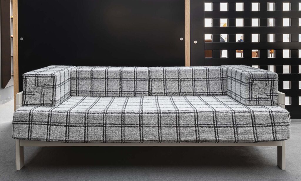 Sottsass_califfo_FB30394